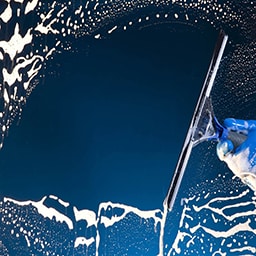 How to Clean Windows and Doors Properly